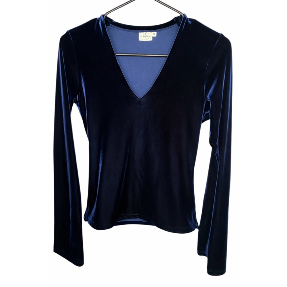 Allen Allen USA Navy Velvet V-Neck Stretchy Long Sleeve Minimalist Shirt